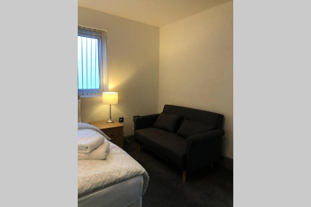 Cozy Self Contained Apartment برمنغهام المظهر الخارجي الصورة